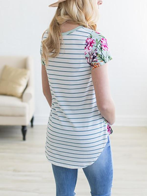 Floral Pockets Comfy Round Neck Short Sleeve Maternity T-Shirt