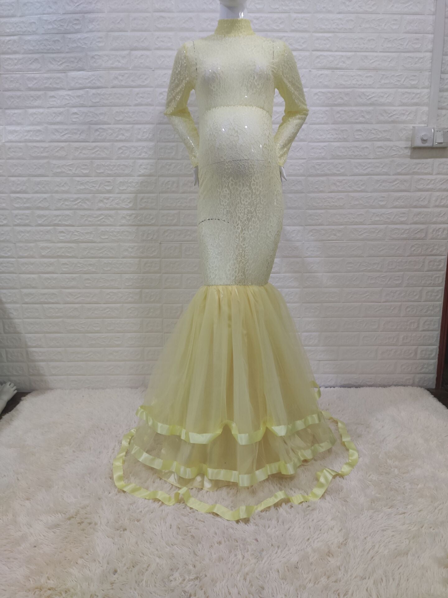 Seindeal Patchwork Lace Long Sleeve Pregnant Maxi Maternity Mermaid Dress for PhotoshootHalloween