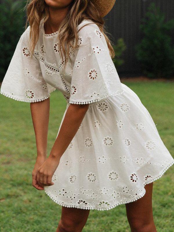 Solid Color Crochet Lace Backless See Through Round Neck Short Sleeve A-Line Mini Dress Women Fashion Lace Dress