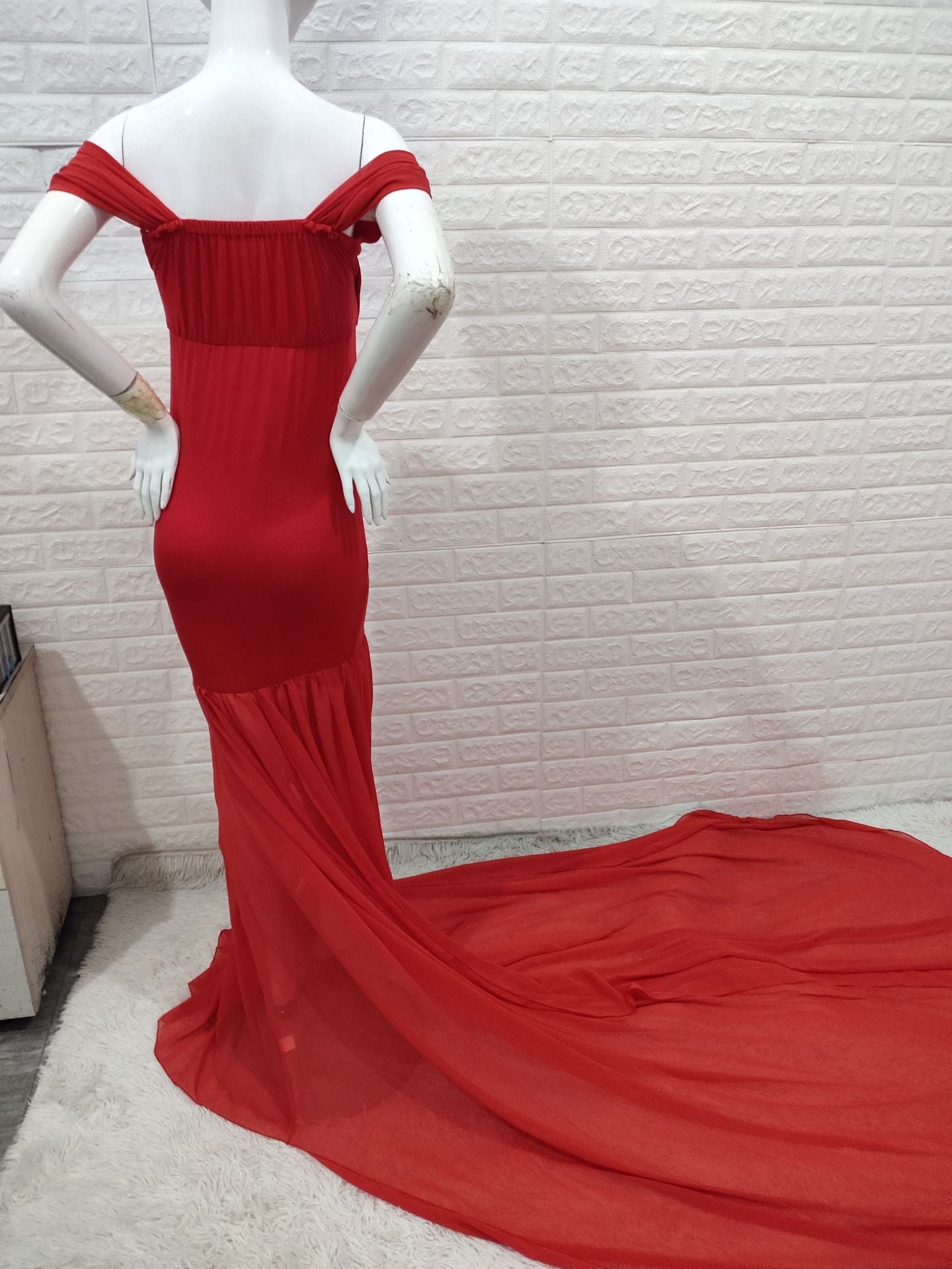 Seindeal Flowy Chiffon Draped Off-shoulder Baby Shower Red Maternity Dresses for Photoshoot