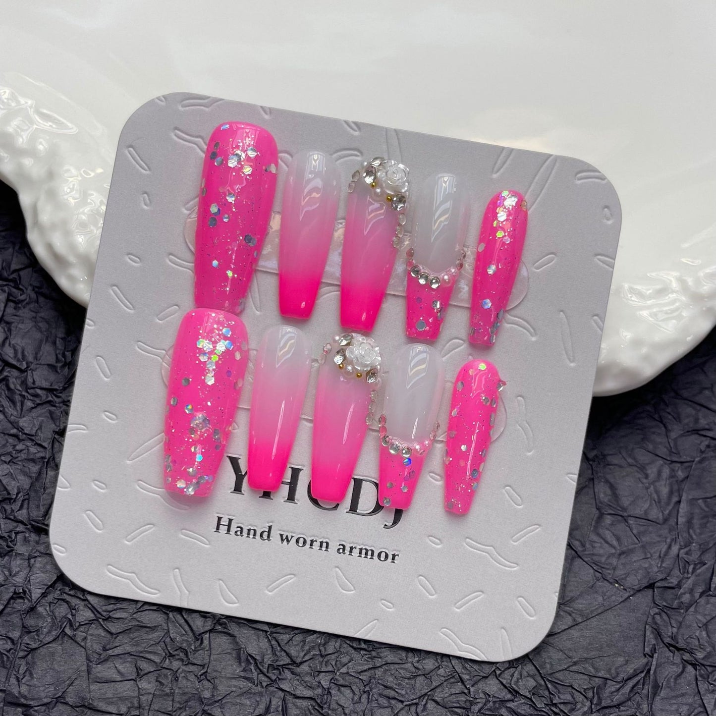 Ultra-Long Spicy Barbie Wearable Nails - Barbie Pink Nail Art Stickers Exaggerated European and American Style Wearable Models.