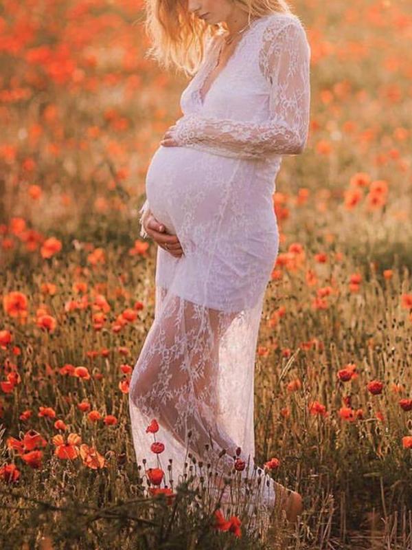 Lace V-neck Long Sleeve Fashion Maternity Dress